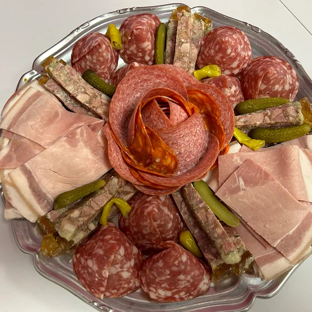 Plateau de charcuterie Traiteur Montigny le Bretonneux proche de St Quentin en Yvelines (78)
